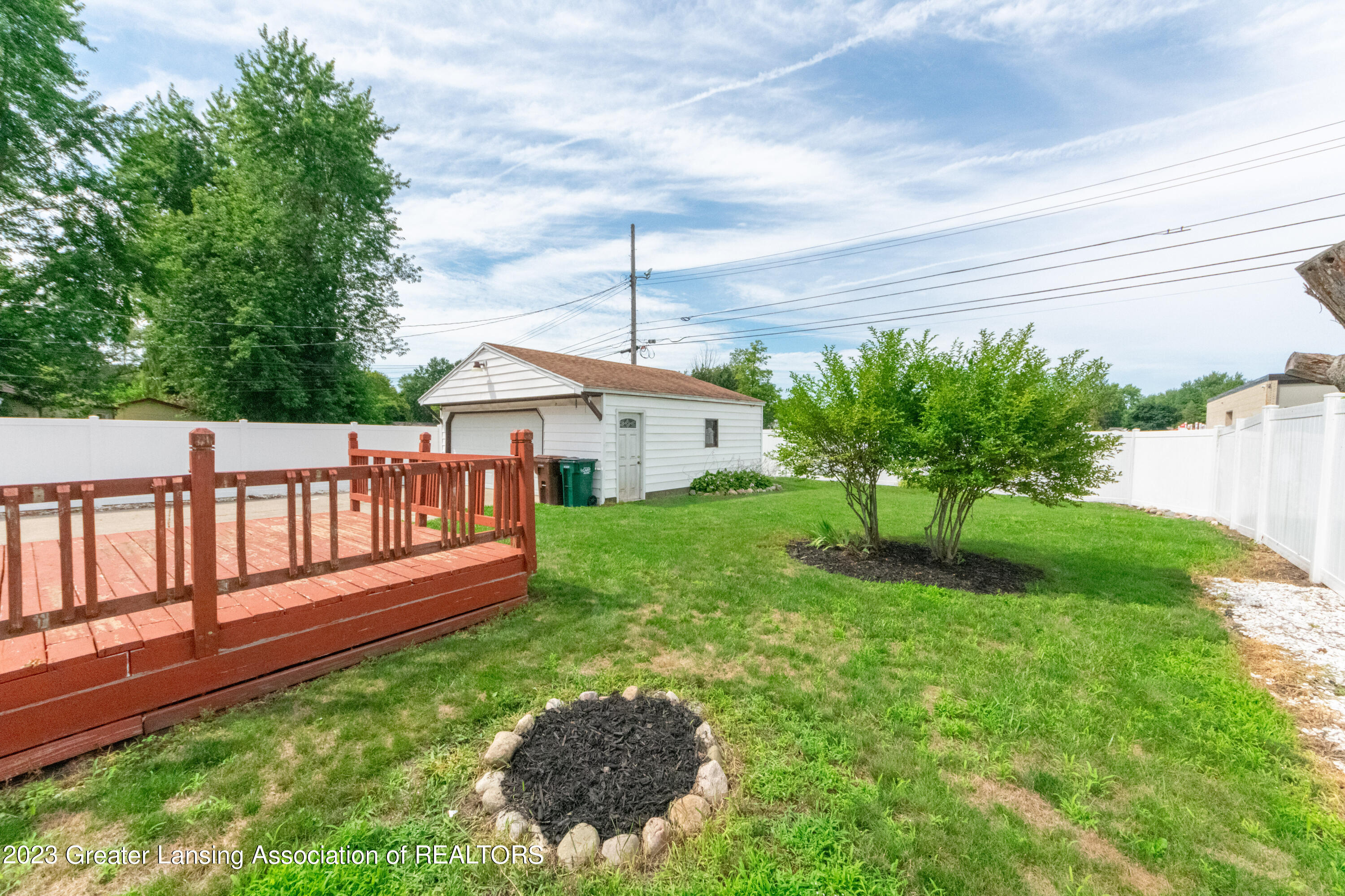 3300 Risdale Avenue Lansing, MI 48911 - Photo 30 of 38 Risdale-30