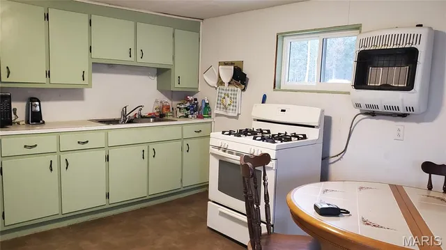 $79,900 | 7921 Hwy J, Black, MO 63625