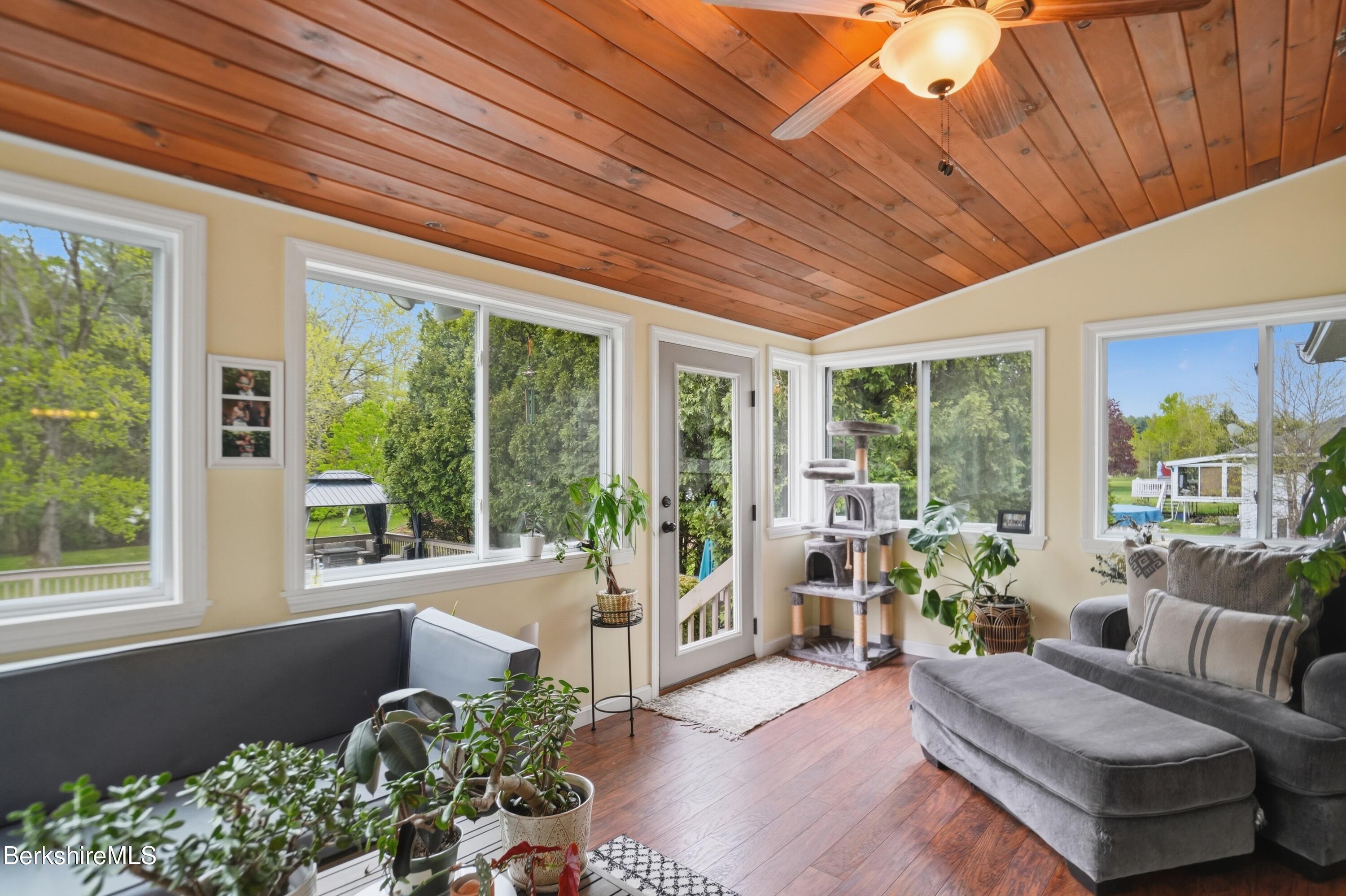 134 Oak Hill Road Pittsfield, MA 01201 - Photo 33 of 66 4 Season Sunroom