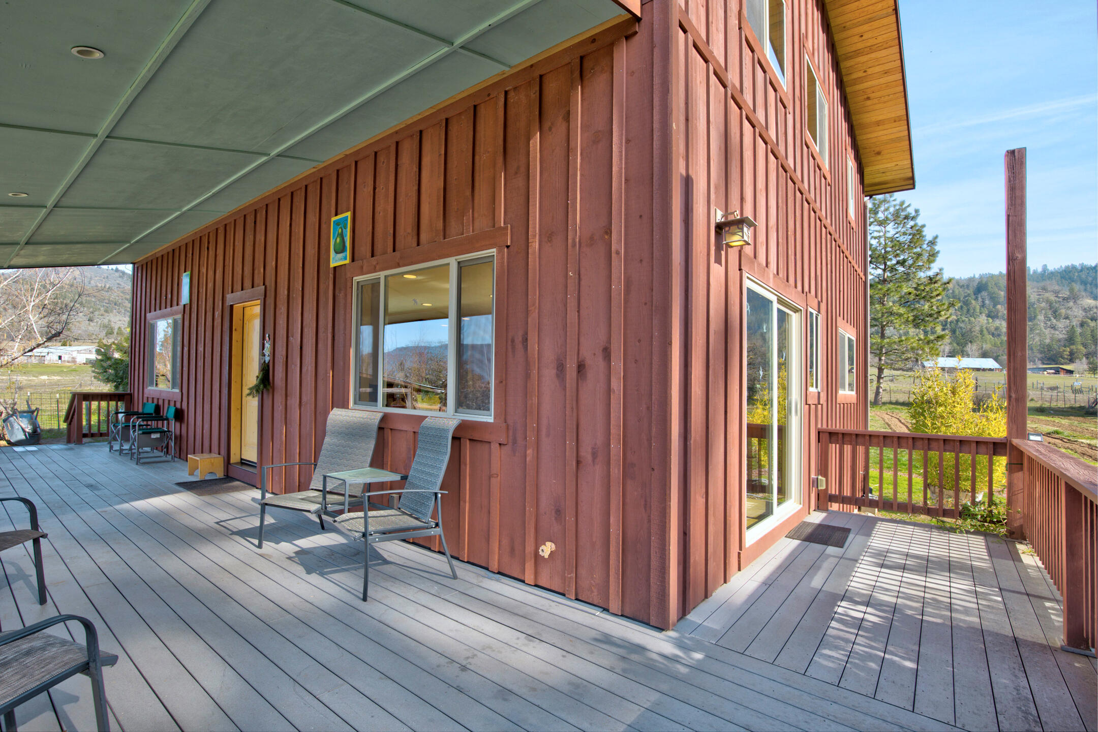 1015 Panther Gulch Road Williams, OR 97544 - Photo 28 of 49 Porch