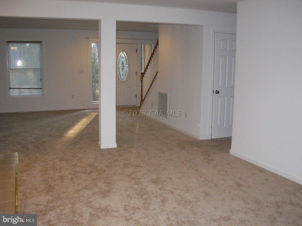 9409 Croppers Island Road Newark, MD 21841 - Photo 8 of 27 a view of an empty room