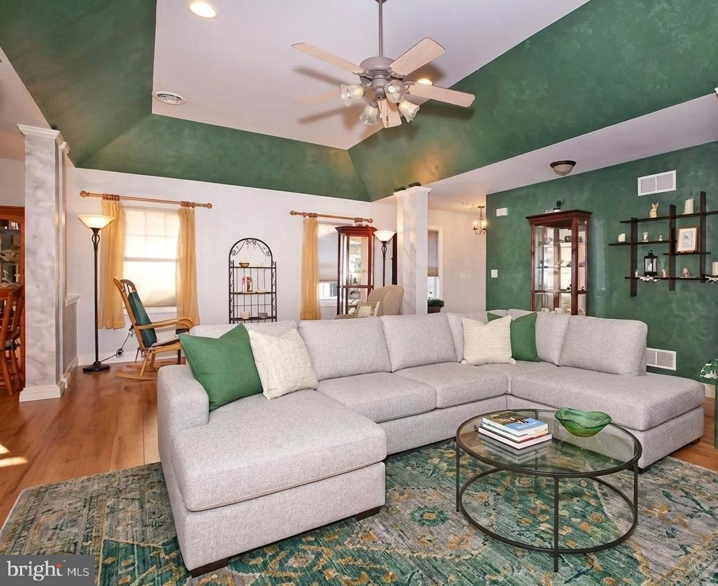 1023 Alden Way Lebanon, PA 17042 - Photo 16 of 72 Living Room Virtual Staging