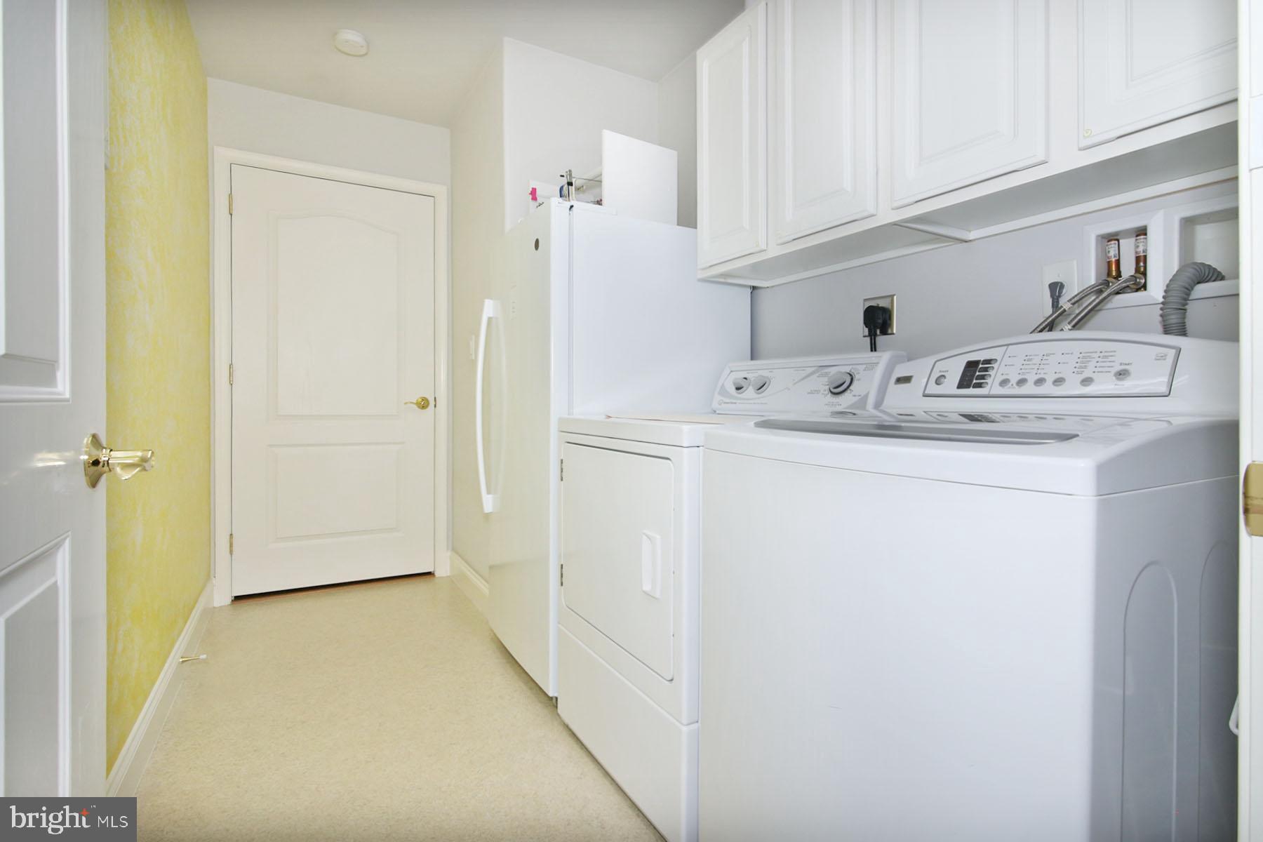 1023 Alden Way Lebanon, PA 17042 - Photo 22 of 74 Laundry Room
