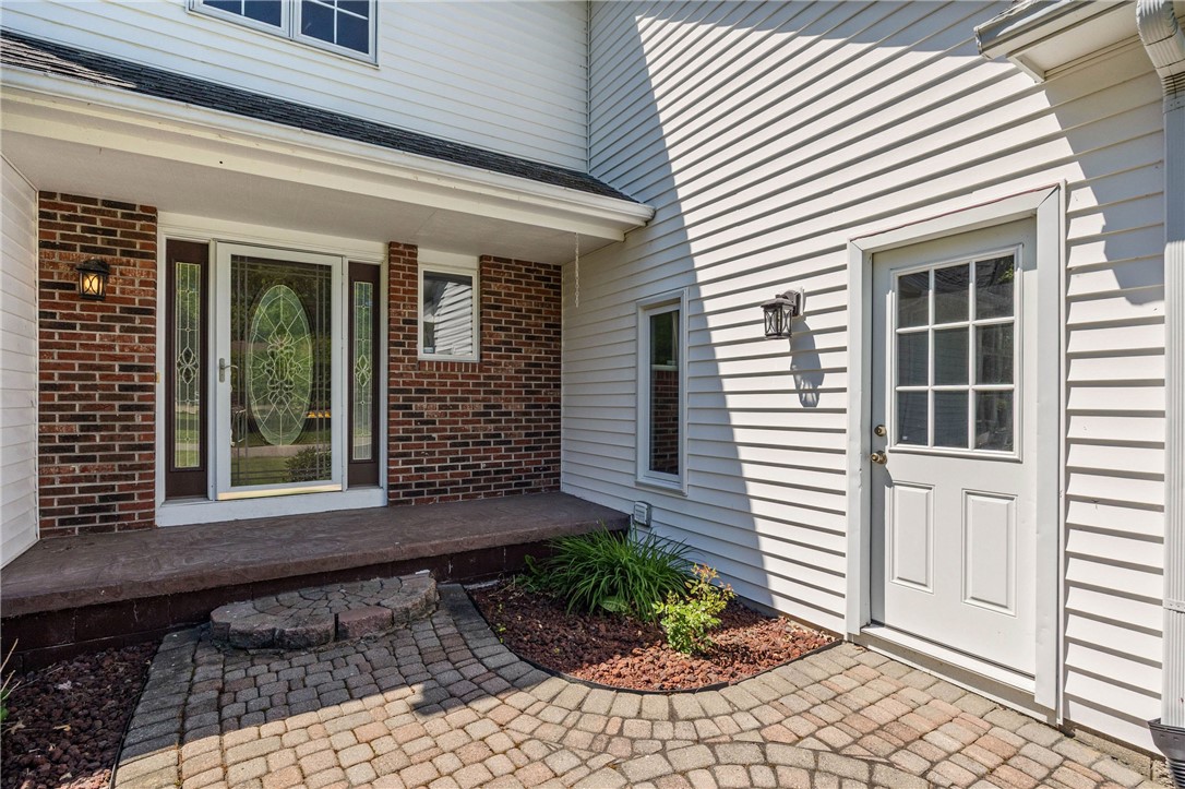 131 Windmill Trail Rochester, NY 14624 - Photo 5 of 50