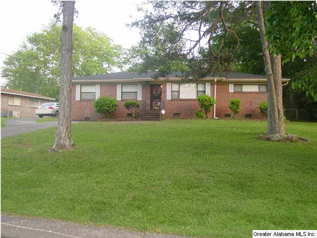 505 26th Avenue Northwest Birmingham, AL 35215 - Photo 1 of 10