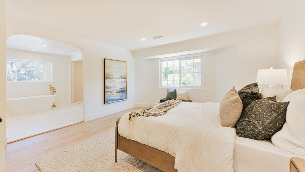 2399 Ivy Road Oceanside, CA 92054 - Photo 44 of 75 Gallery Image 44