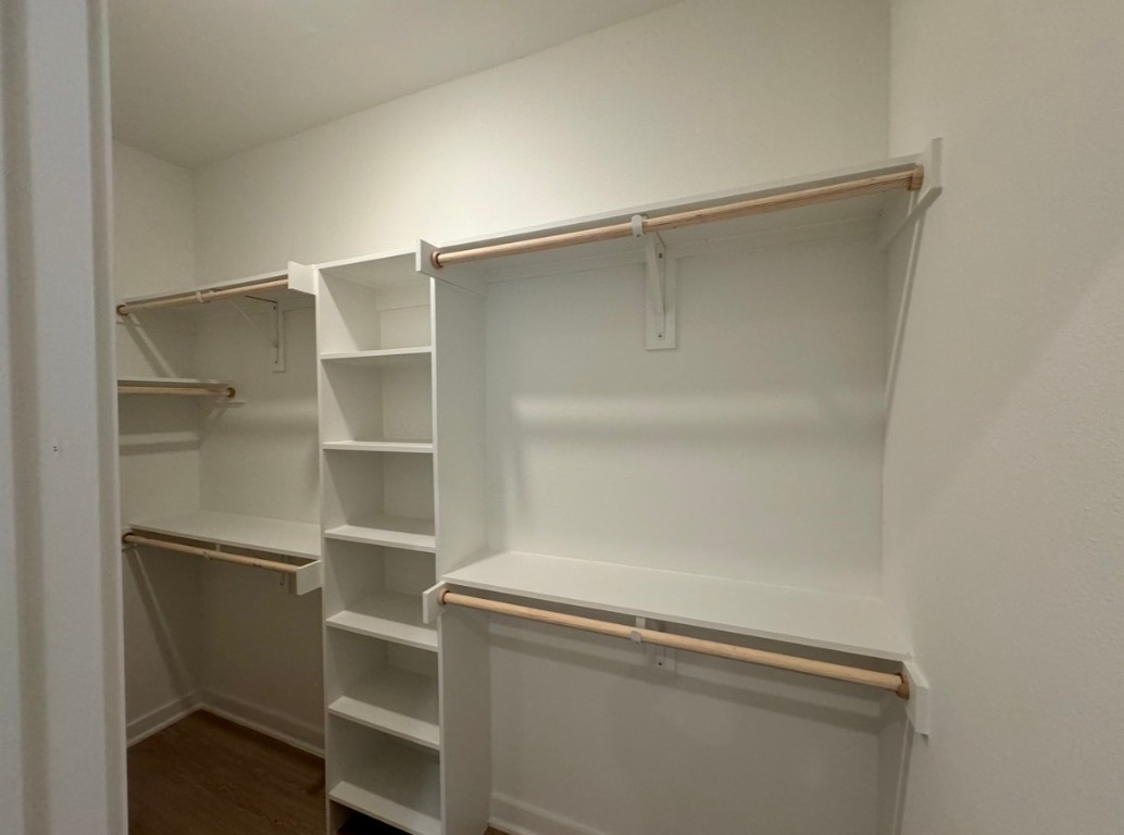 4802 South Congress Avenue, Unit 118 Austin, TX 78745 - Photo 7 of 20 a room with a closet