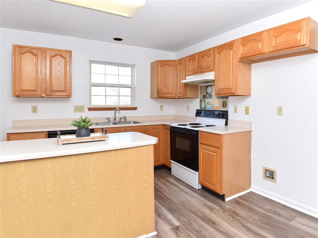 11066 Springtree Place Indianapolis, IN 46239 - Photo 17 of 37 Gallery Image 17