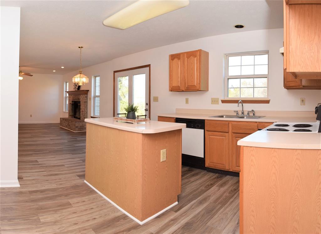 11066 Springtree Place Indianapolis, IN 46239 - Photo 18 of 37 Gallery Image 18