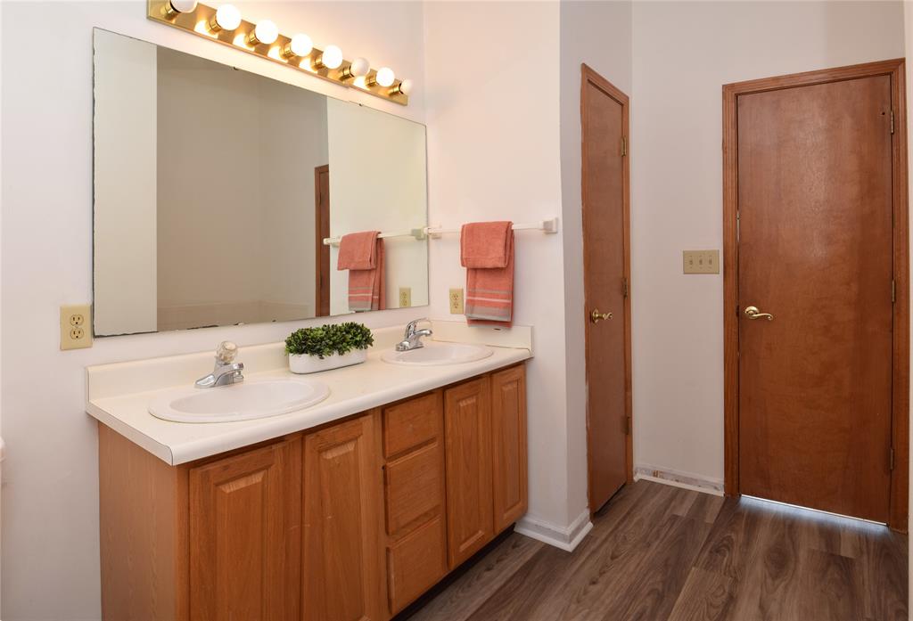 11066 Springtree Place Indianapolis, IN 46239 - Photo 21 of 37 Gallery Image 21