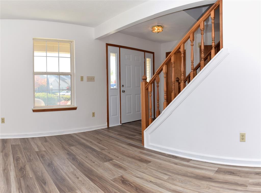 11066 Springtree Place Indianapolis, IN 46239 - Photo 6 of 37 Gallery Image 6