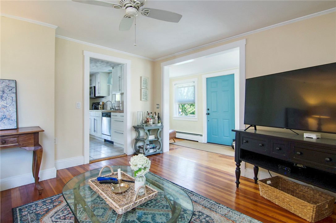 175 Market Street Warren, RI 02885 - Photo 2 of 20 Gallery Image 2