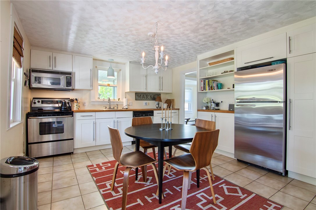 175 Market Street Warren, RI 02885 - Photo 4 of 20 Gallery Image 4
