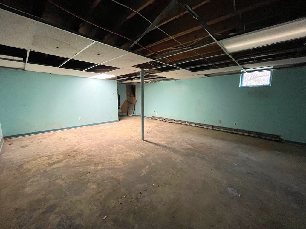 163 East Rindge Road Ashburnham, MA 01430 - Photo 35 of 42 a view of an empty room