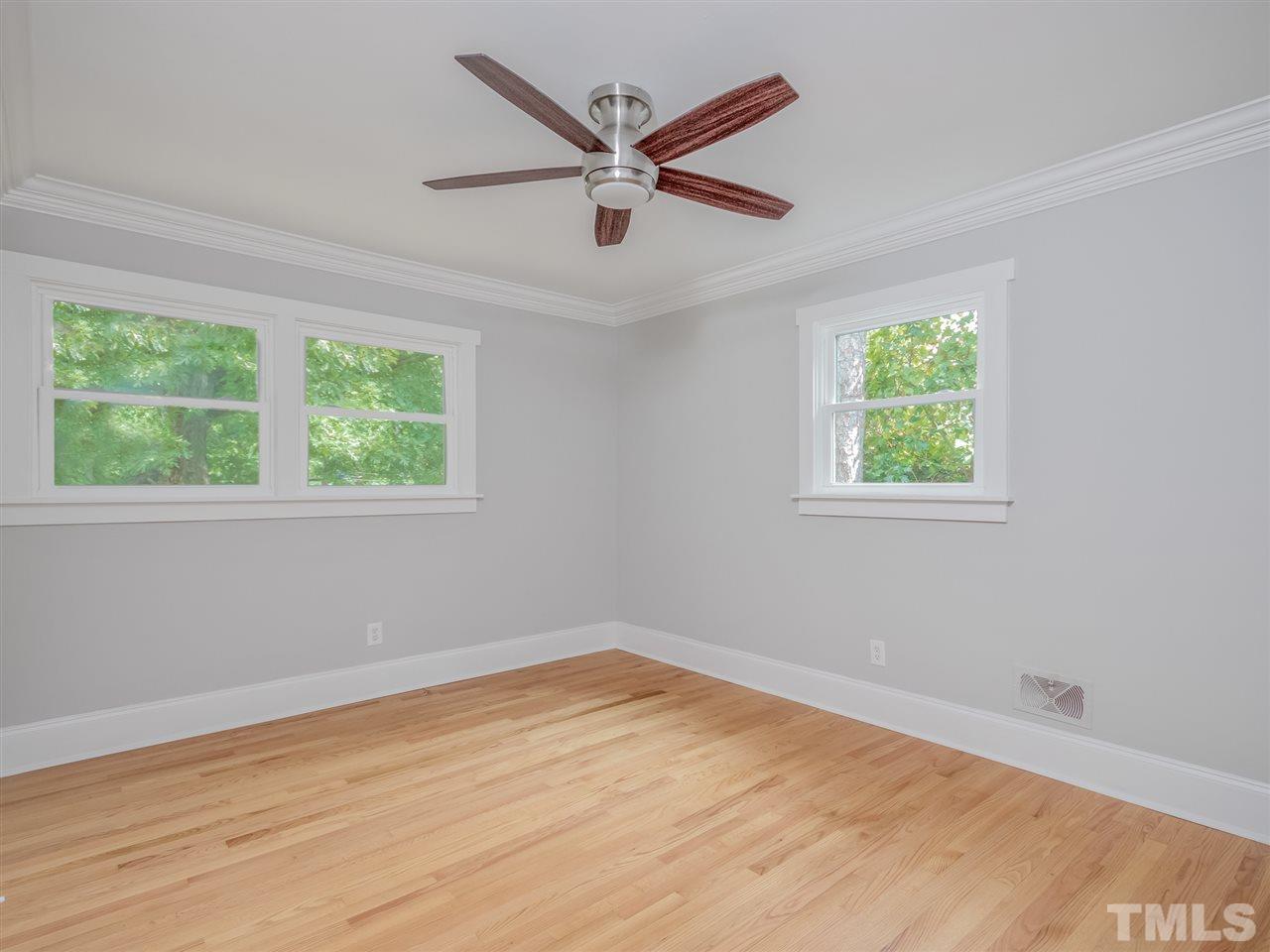 5701 Deblyn Avenue Raleigh, NC 27612 - Photo 12 of 25 Gallery Image 12