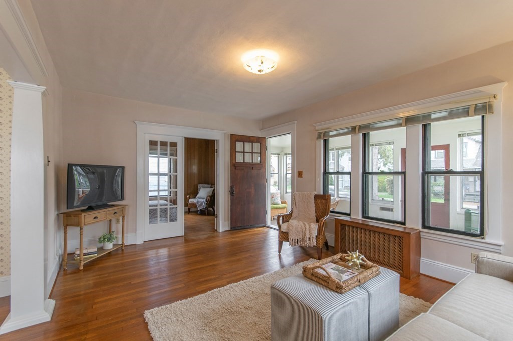 151 Daviston Street Springfield, MA 01108 - Photo 6 of 30