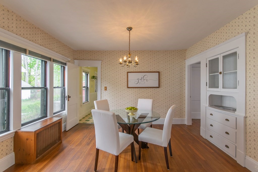 151 Daviston Street Springfield, MA 01108 - Photo 9 of 30
