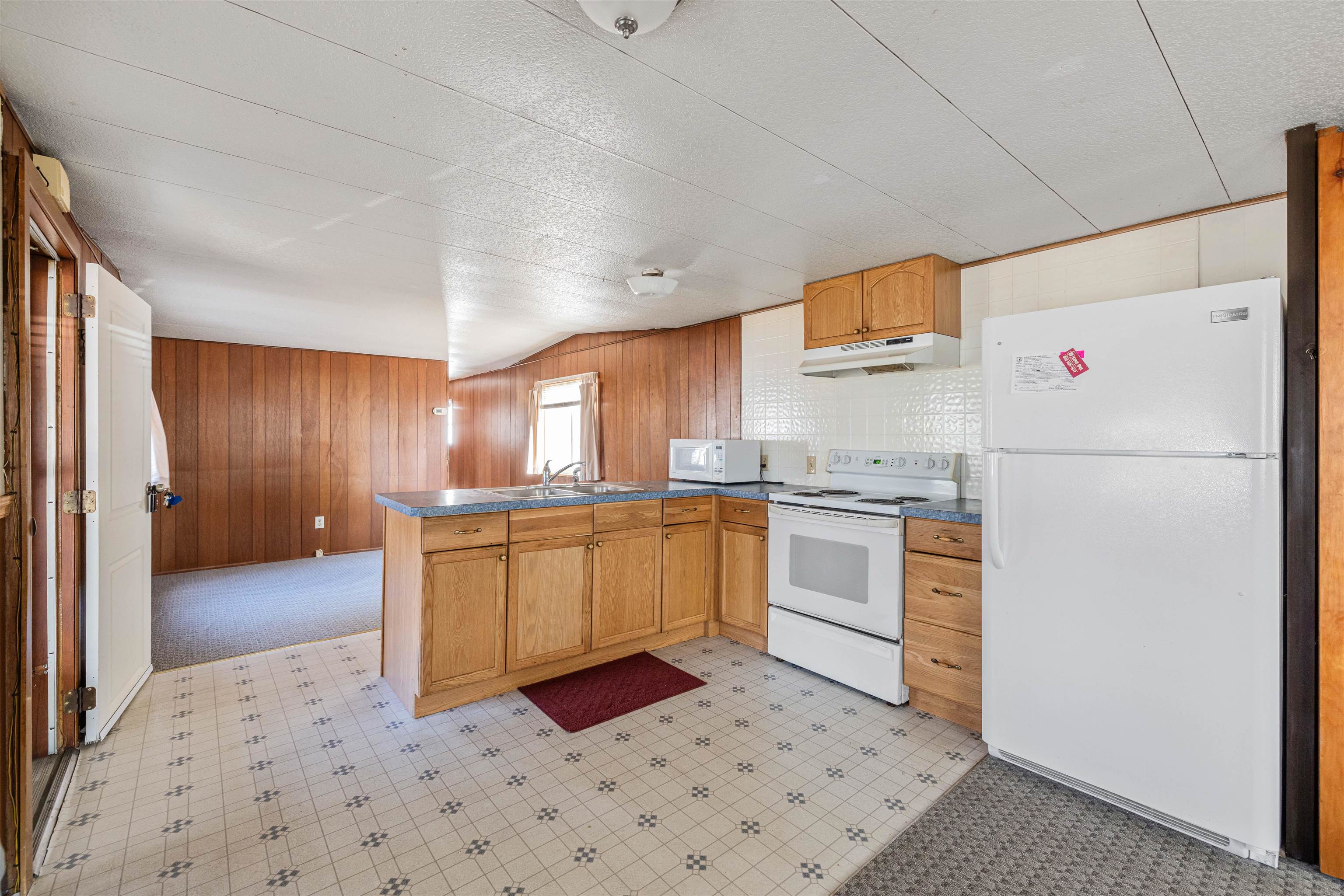 115 Roberts Road Barrington, NH 03825 - Photo 3 of 34 Gallery Image 3