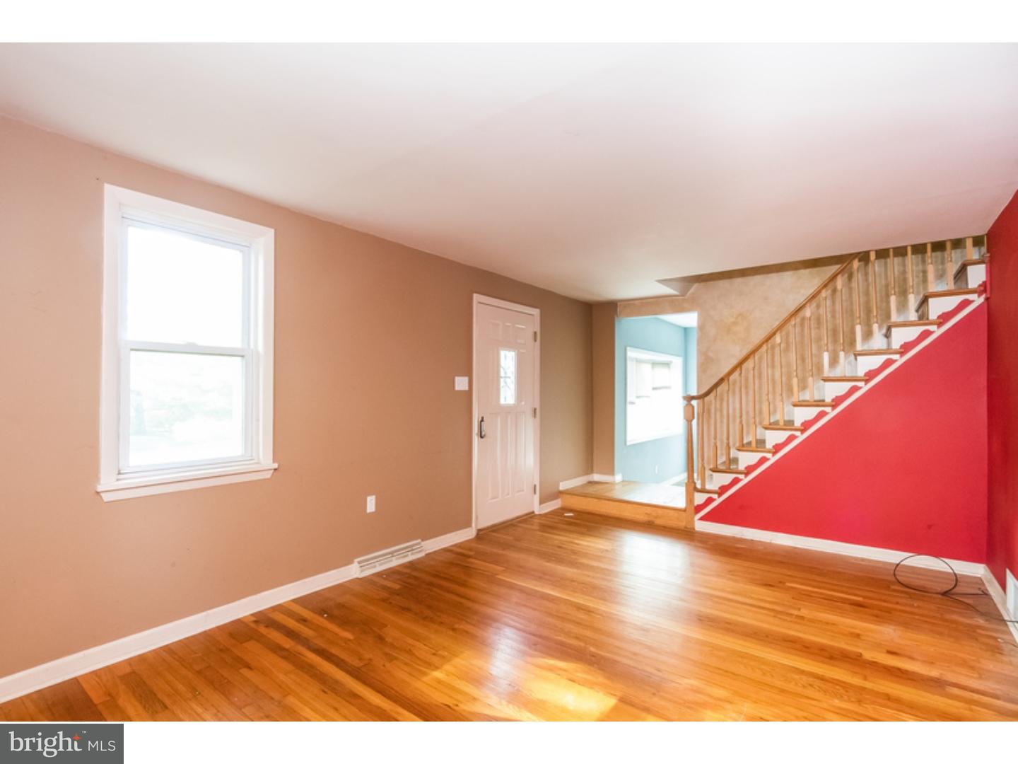 2594 North Sugan Road New Hope, PA 18938 - Photo 8 of 25 Gallery Image 8