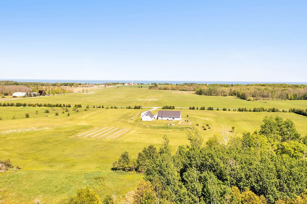 515 Shiloh Road Algoma, WI 54201 - Photo 53 of 62 Gallery Image 53