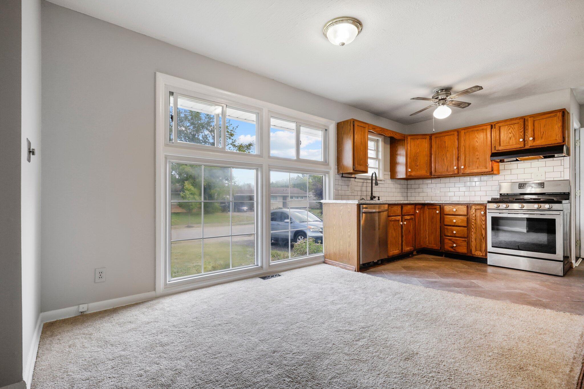 2941 Gerbert Road Columbus, OH 43224 - Photo 17 of 28 2-web-or-mls-_MG_8741