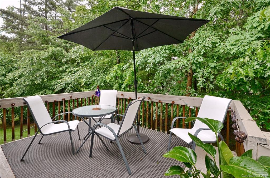 34 Rocking Porch Lane, Unit 11 Asheville, NC 28805 - Photo 11 of 19 Gallery Image 11