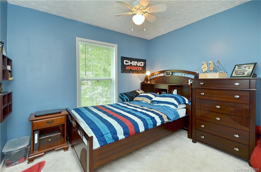 34 Rocking Porch Lane, Unit 11 Asheville, NC 28805 - Photo 16 of 19 Gallery Image 16