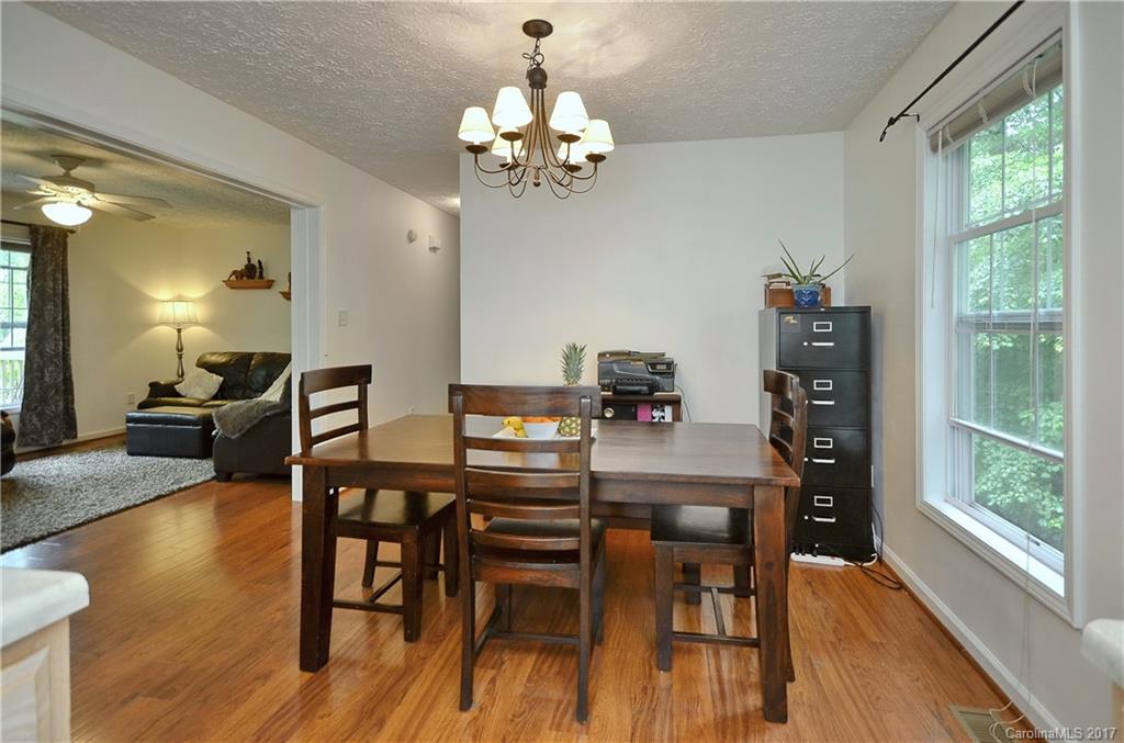 34 Rocking Porch Lane, Unit 11 Asheville, NC 28805 - Photo 8 of 19 Gallery Image 8