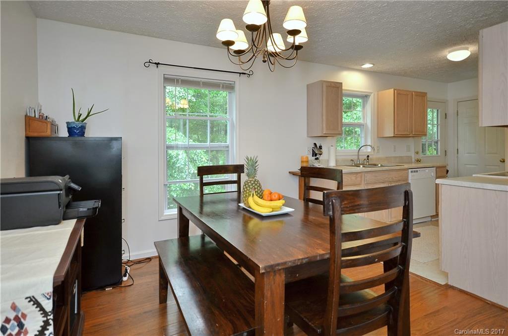 34 Rocking Porch Lane, Unit 11 Asheville, NC 28805 - Photo 9 of 19 Gallery Image 9