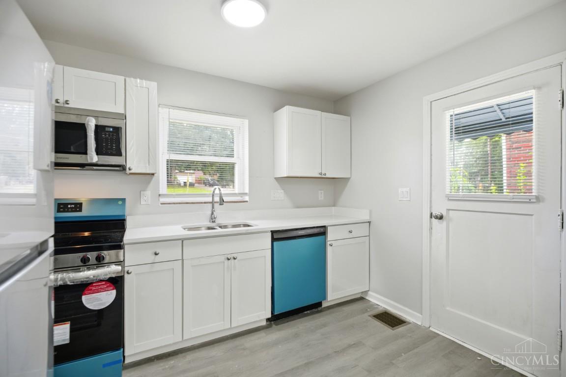 2807 West Galbraith Road Cincinnati, OH 45239 - Photo 13 of 34 Gallery Image 13