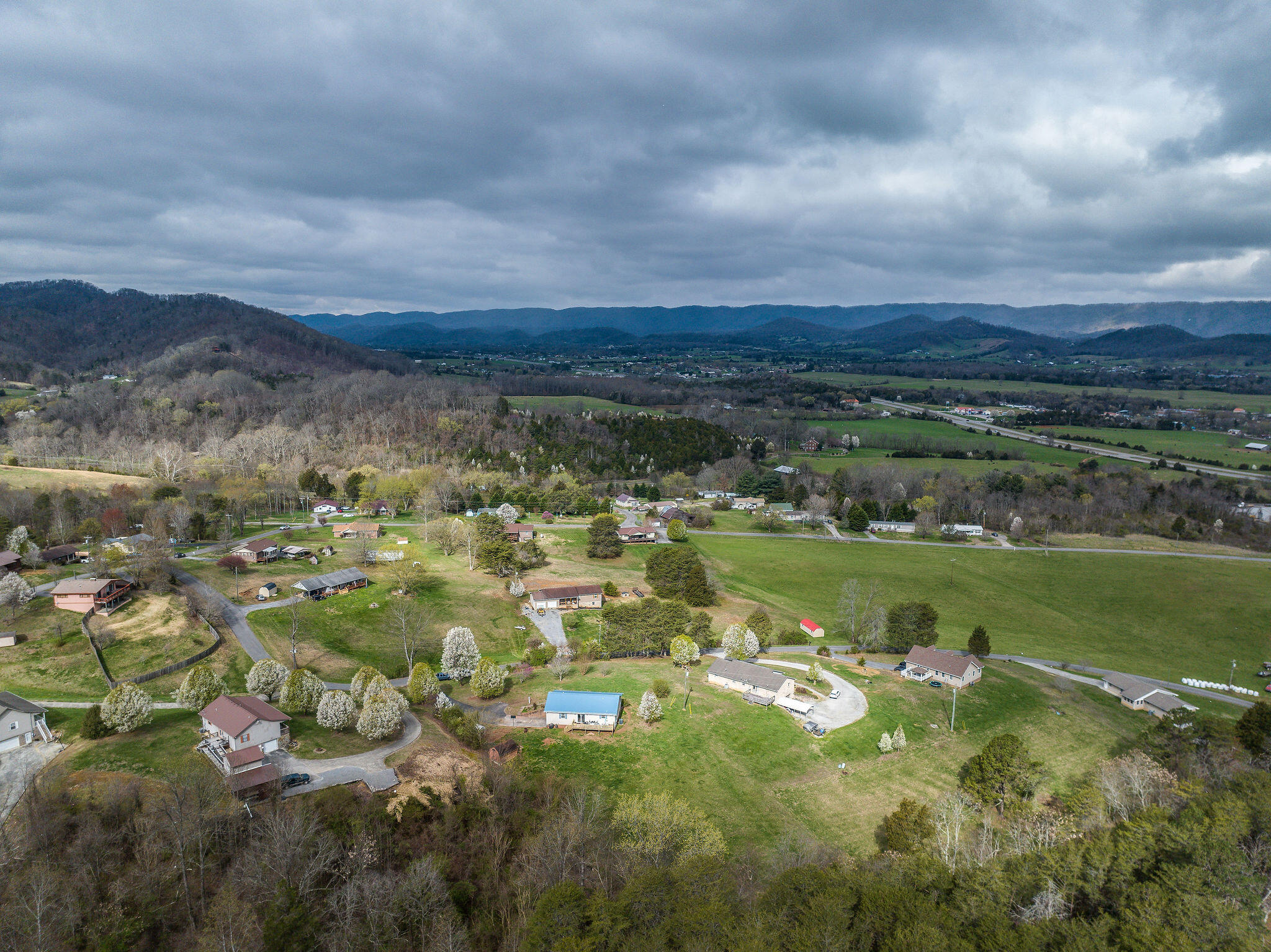 106 Johnson Road Mooresburg, TN 37811 - Photo 19 of 20 DJI_0559-Edit