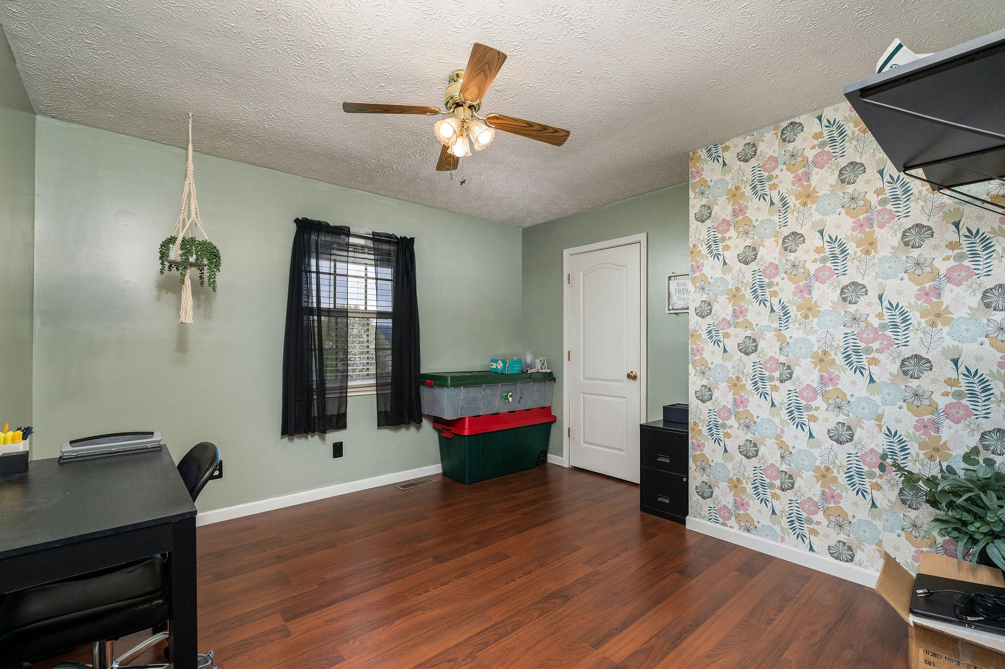 106 Johnson Road Mooresburg, TN 37811 - Photo 8 of 20 DSC01748-Edit