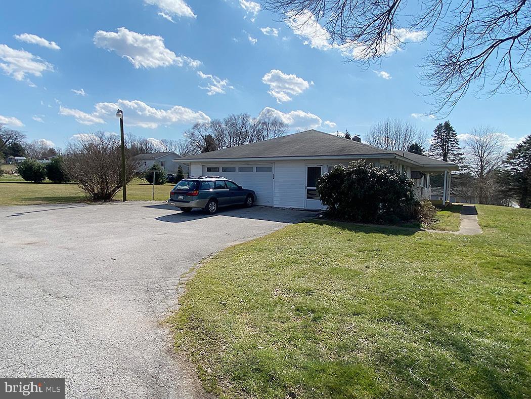 2264 Craley Road Windsor, PA 17366 - Photo 8 of 45