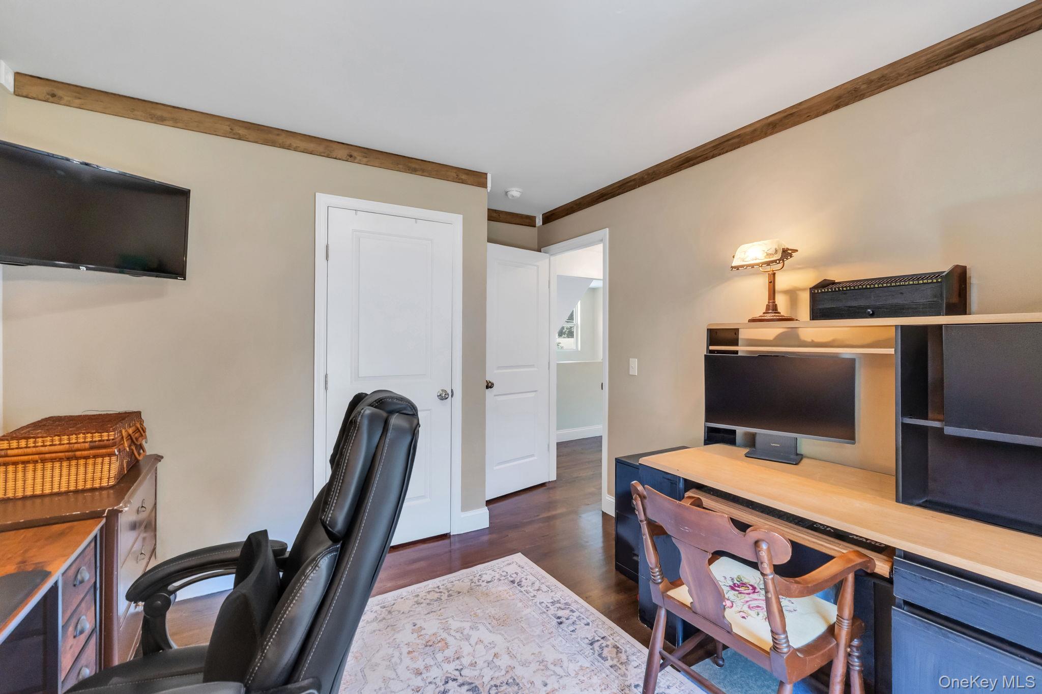 17 Walnut Road Kings Park, NY 11754 - Photo 29 of 34