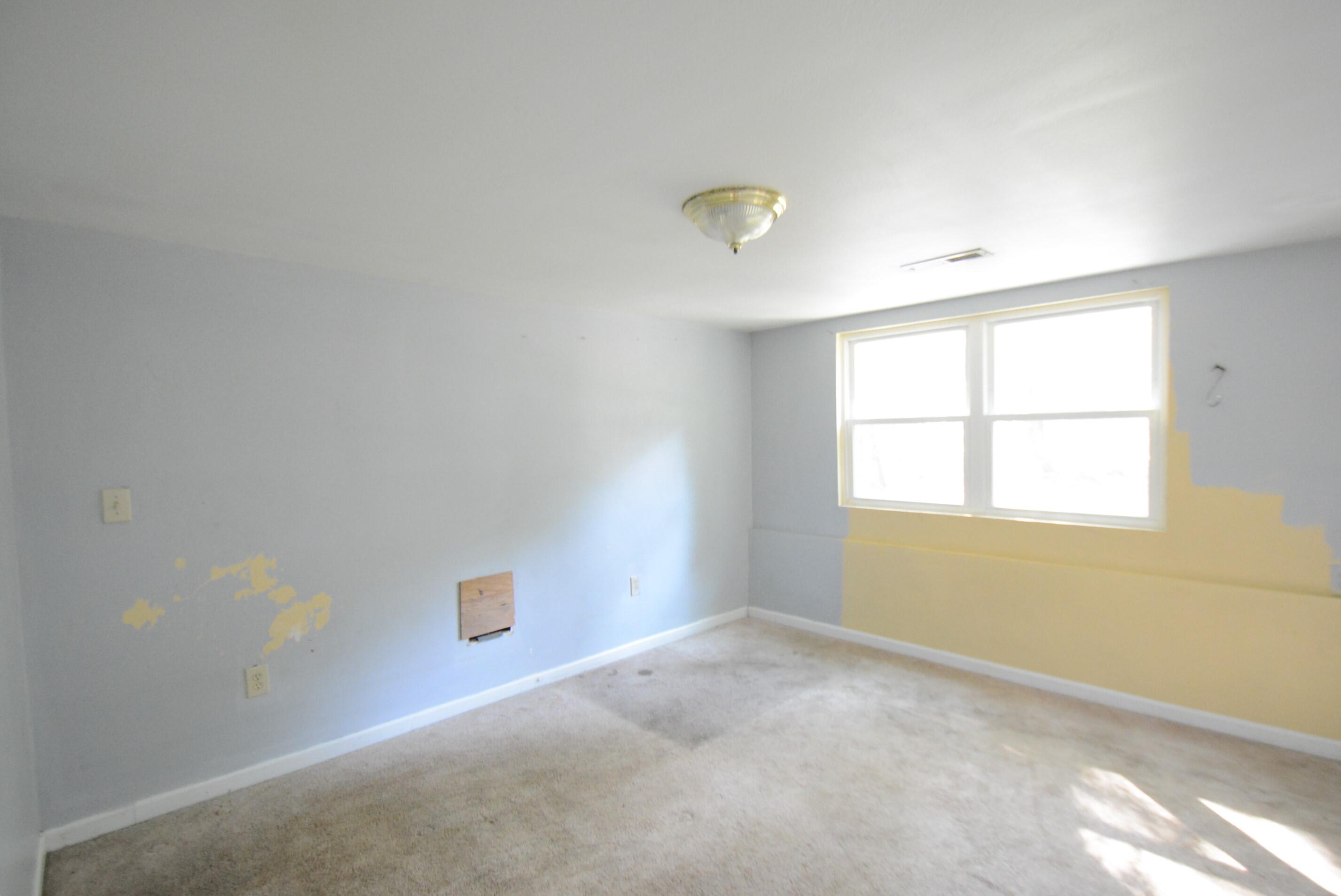 1203 Hawthorne Road Hanahan, SC 29410 - Photo 18 of 22 Hawthorne Rd (19)