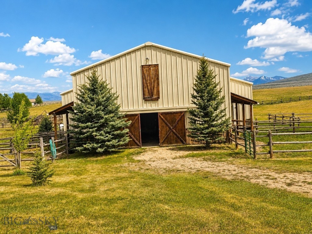 3401 Steel Creek Road Wisdom, MT 59761 - Photo 3 of 72 Gallery Image 3