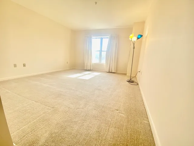 $3,900 | 120 Mountfort Street, Unit 502, Boston, MA 02215