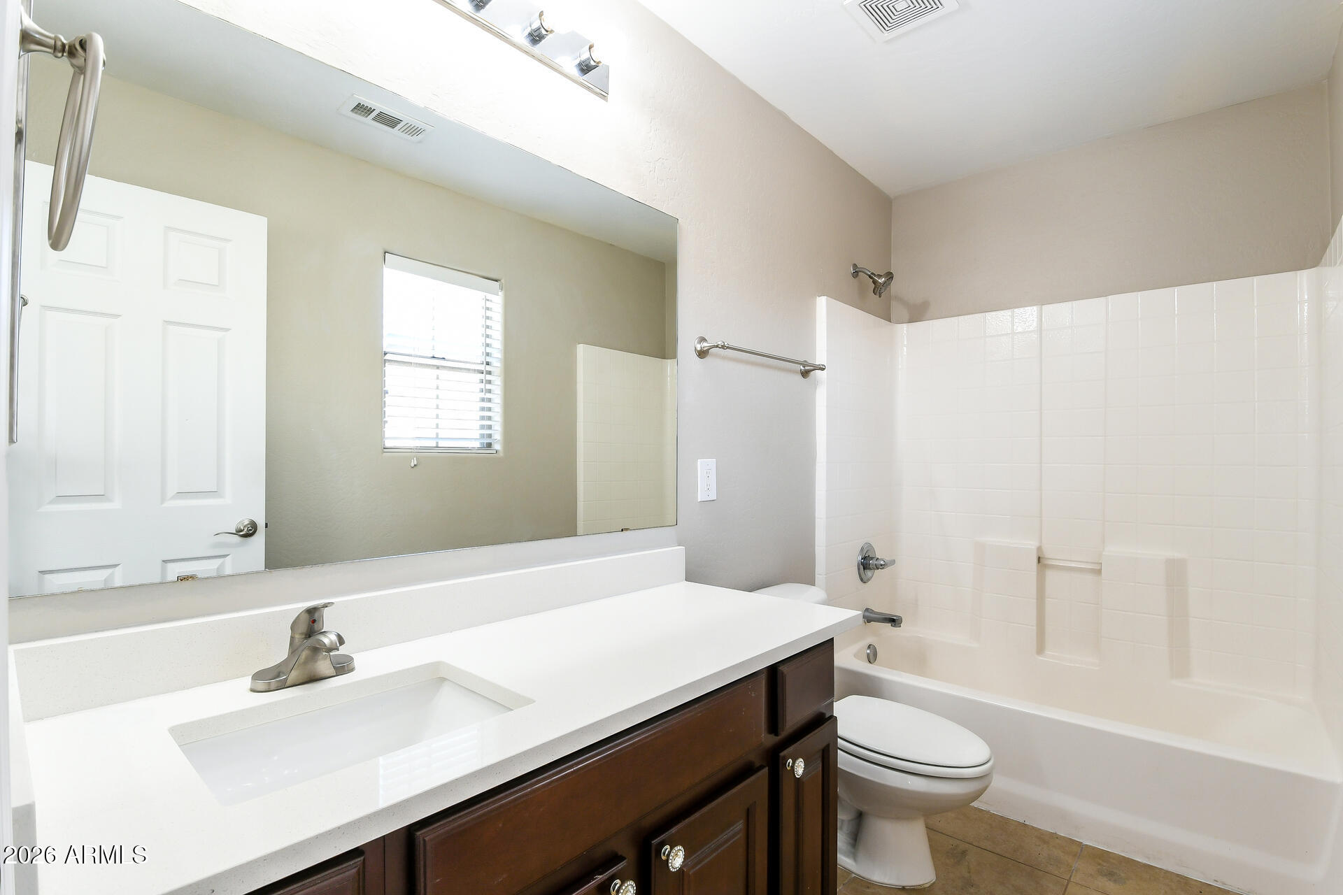 451 South Hawes Road, Unit 18 Mesa, AZ 85208 - Photo 15 of 23