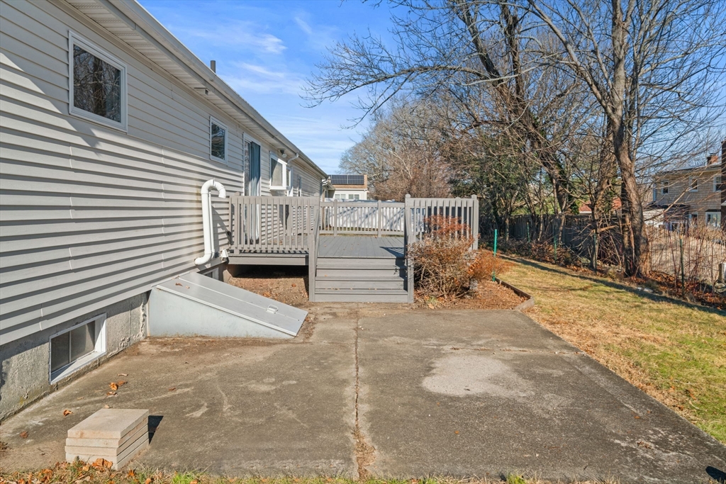 128 Burgess Road Somerset, MA 02726 - Photo 6 of 9 Gallery Image 6
