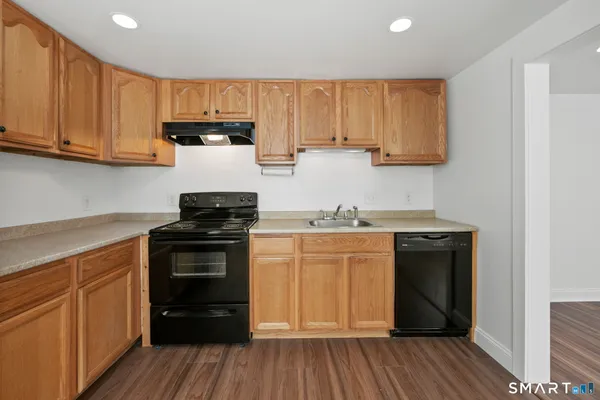 $1,900 | 14 Center Avenue, Unit 1N, Norwalk, CT 06851