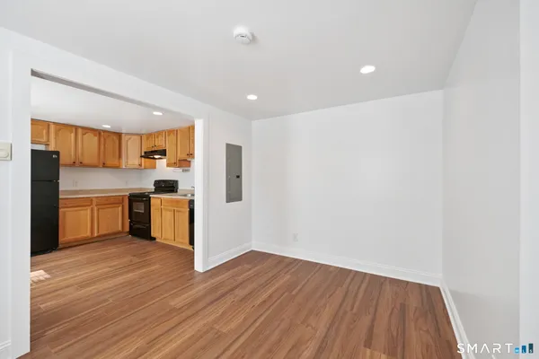 $2,000 | 14 Center Avenue, Unit 1N, Norwalk, CT 06851