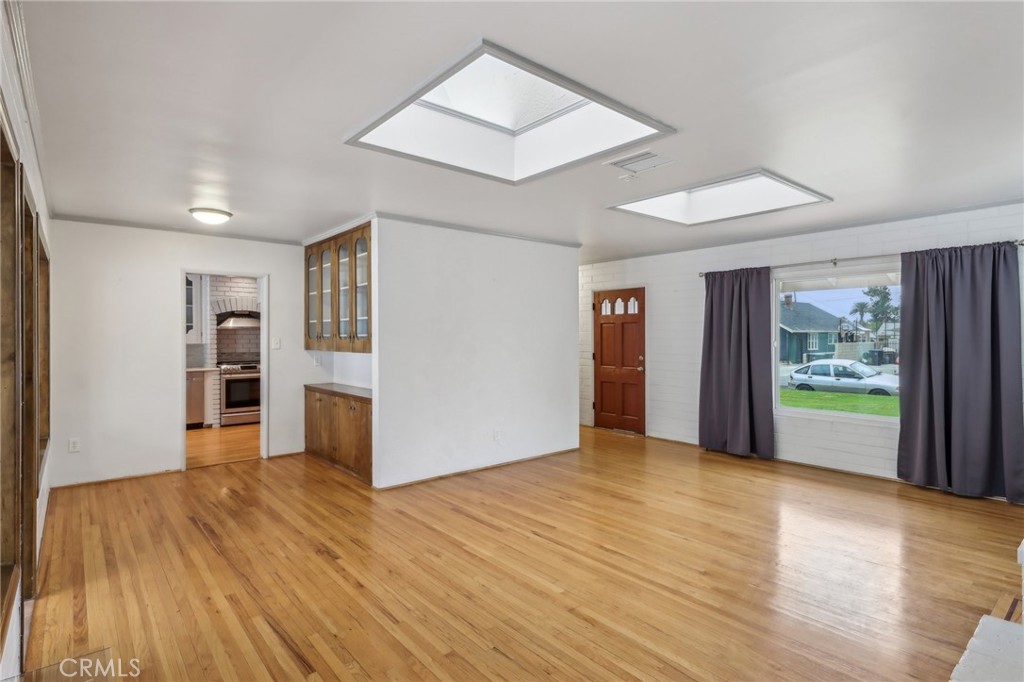 4662 Sierra Street Riverside, CA 92504 - Photo 7 of 33