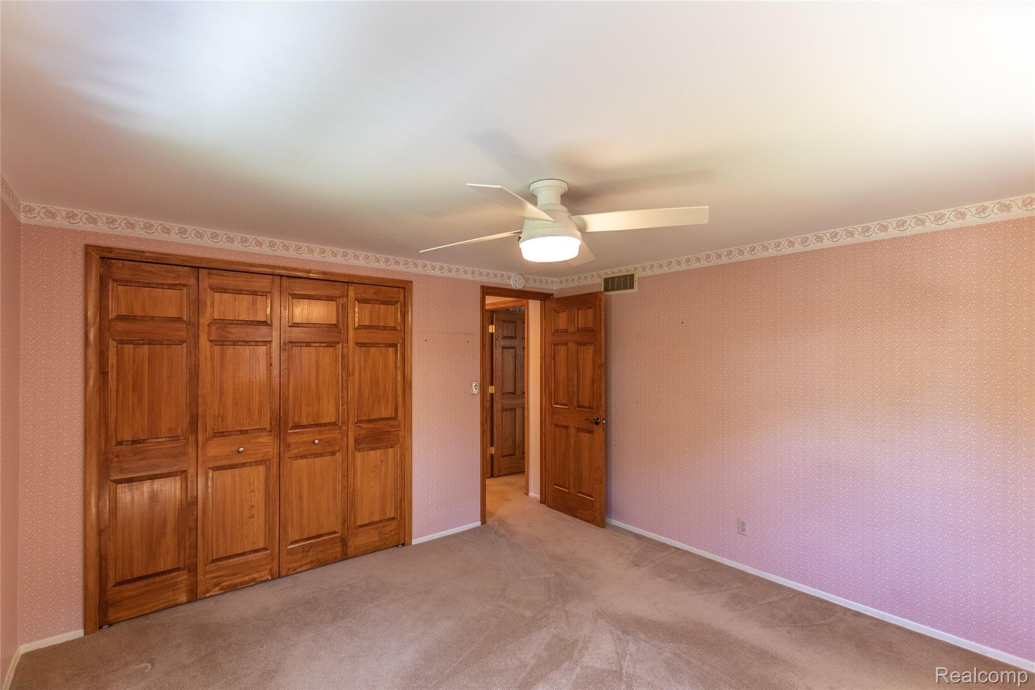 13107 White Lake Road Fenton, MI 48430 - Photo 48 of 60 20200702_13107 White Lake rd_065.jpg