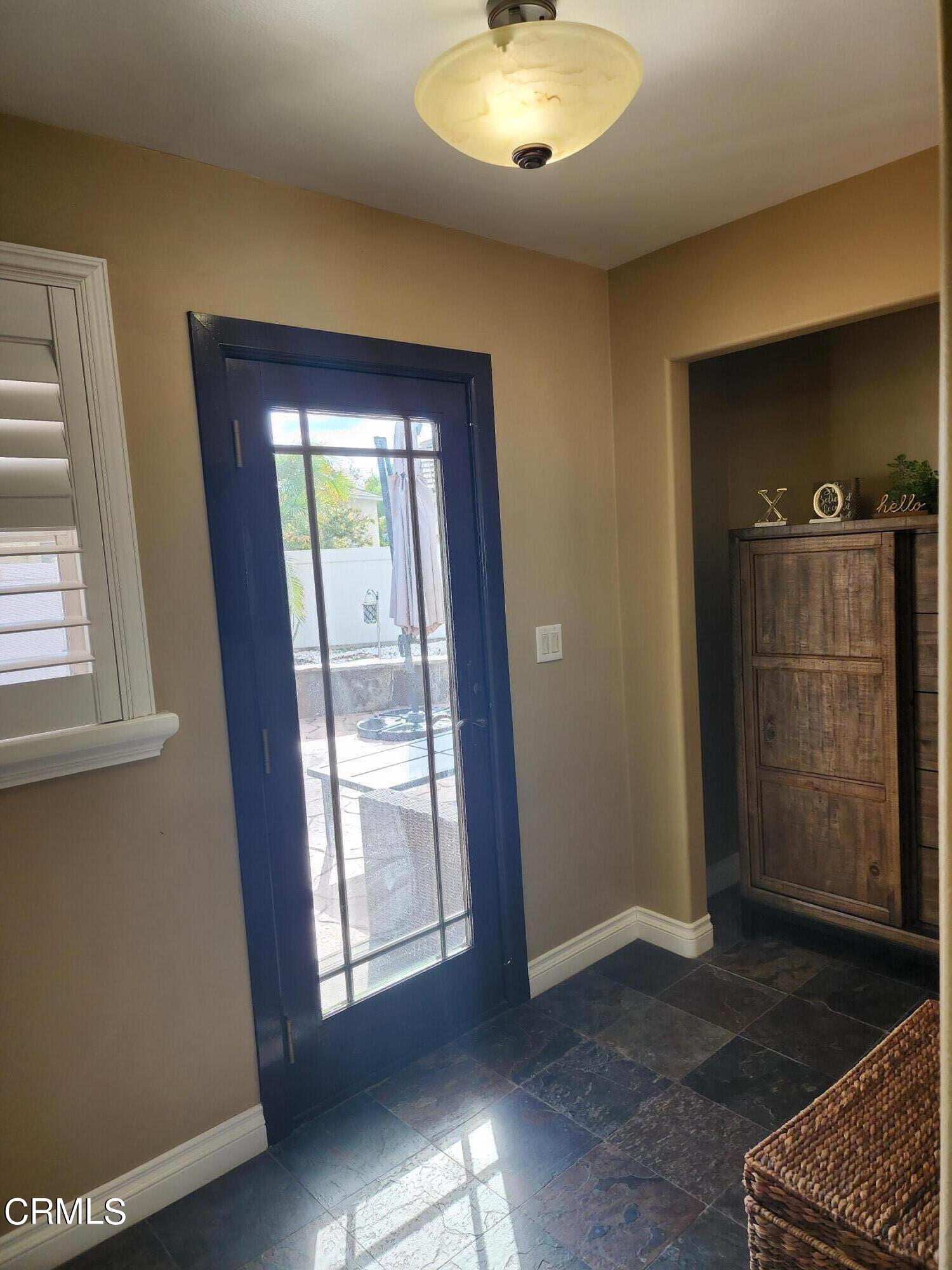 998 Arrasmith Lane Fillmore, CA 93015 - Photo 19 of 40 a view of an empty room with a window