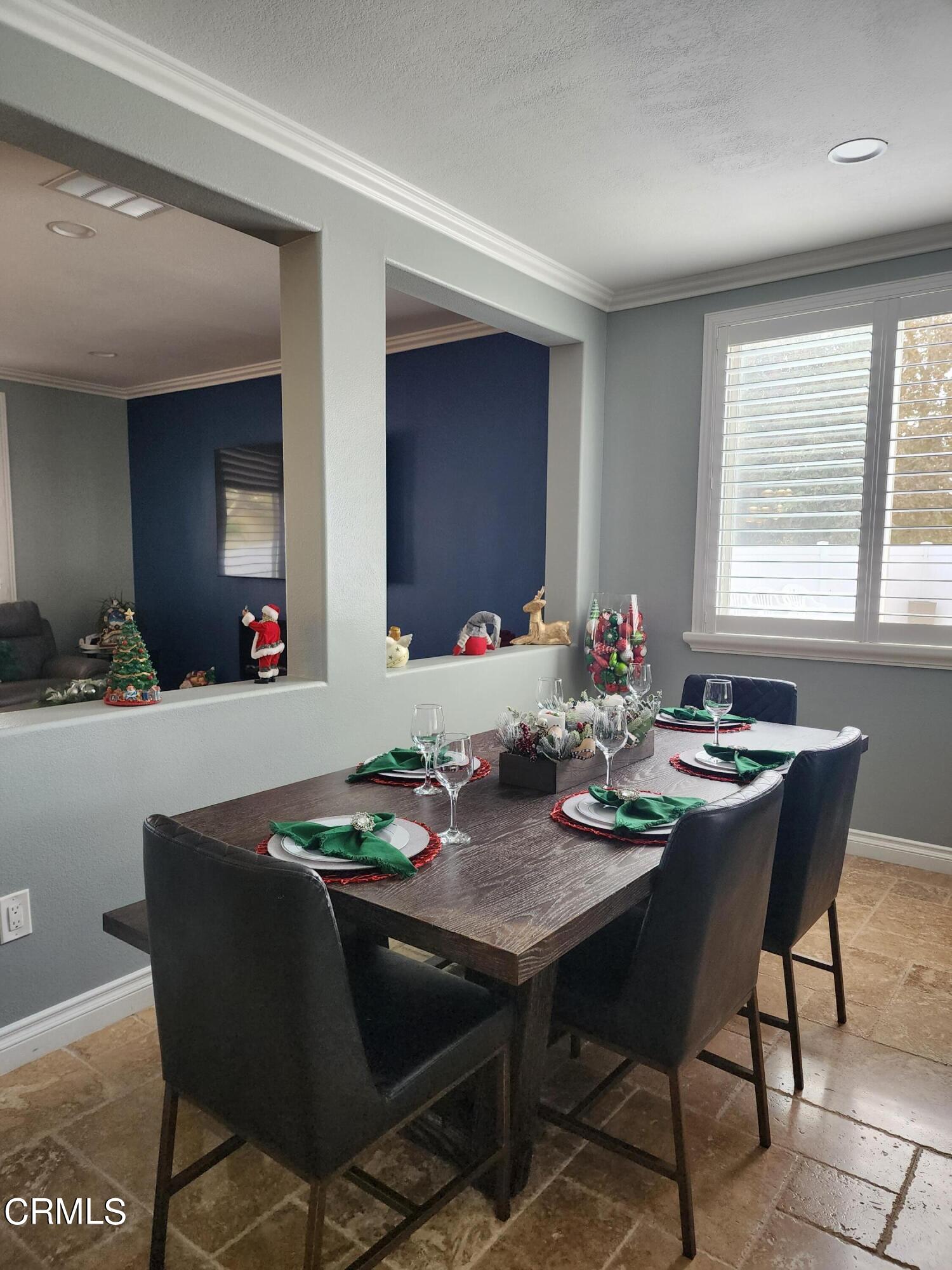 998 Arrasmith Lane Fillmore, CA 93015 - Photo 8 of 40 a view of a dining room with furniture