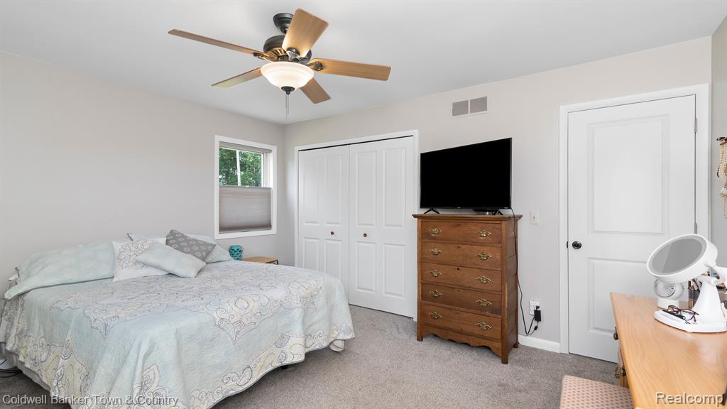 1313 Rush Lake Road Pinckney, MI 48169 - Photo 33 of 64