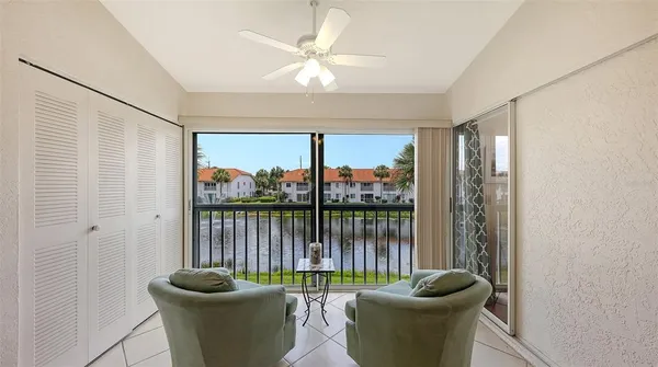 $195,000 | 4338 Madeira Court, Unit 3346, Sarasota, FL 34233