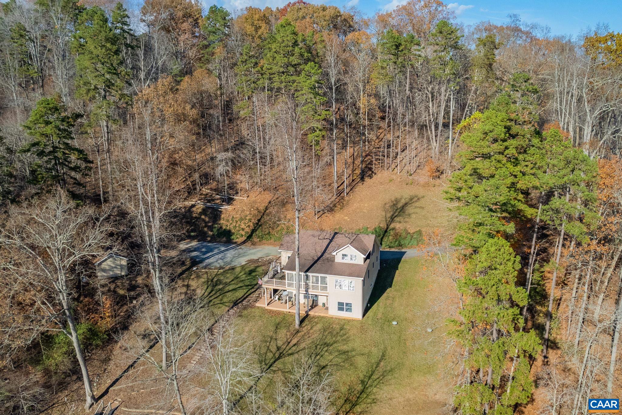 909 Gap Bridge Road Moneta, VA 24121 - Photo 8 of 75