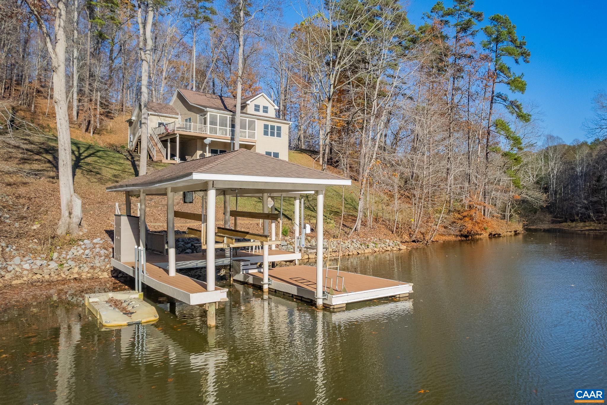 909 Gap Bridge Road Moneta, VA 24121 - Photo 10 of 75