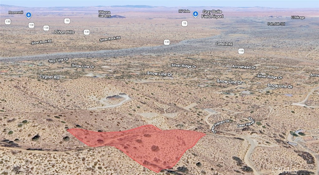 30362412 Pinon Hills Road Pinon Hills, CA 92372 - Photo 3 of 8 a view of beach and bathroom